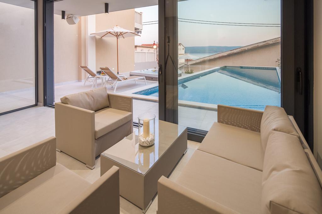 Villa Mandalinic Omis Exterior photo